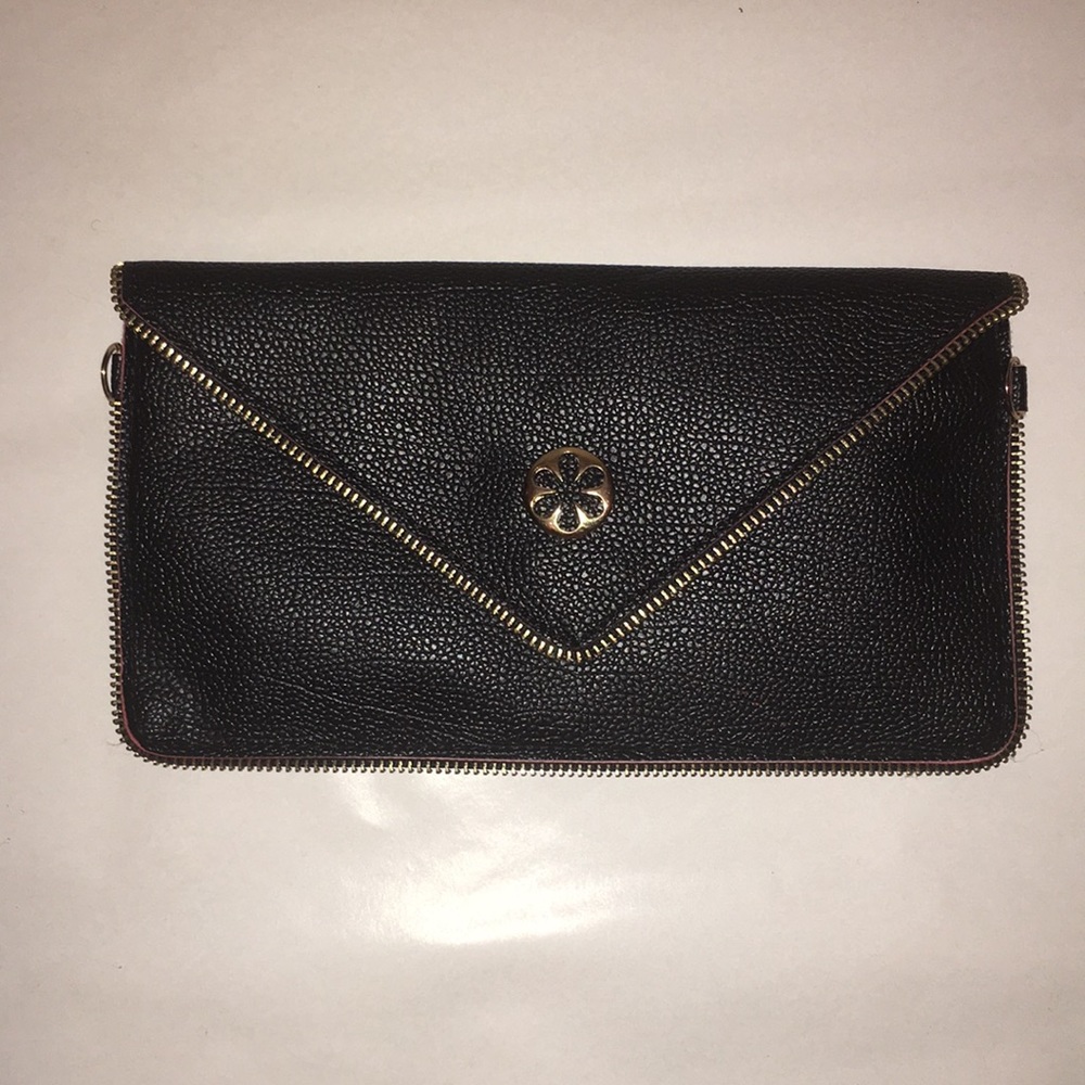 Black Clutch